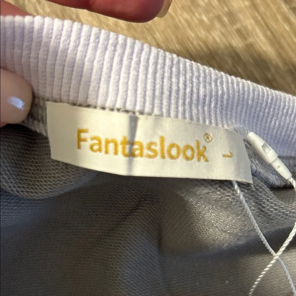 Women's Gray Crew Neck Sweater - Picture 4 of 4